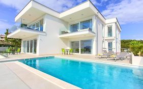 Villa Helines*****